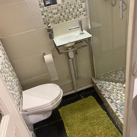 Apartment Studio Canal Saint Martin