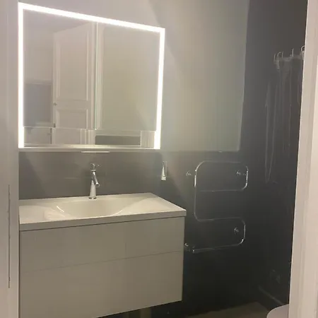 Appartement New Near Champs Elysees *