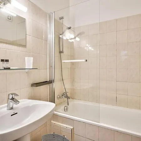1 Bedroom Flat 10 Min From Place De La Bastille * Paris