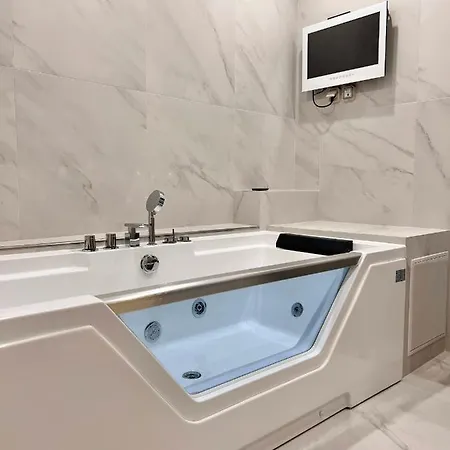Sauna Et Bain Remous Dans Un Luxe - 4p Apartment