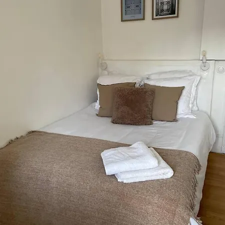 Studio Contemporain Dans 12eme Arrondissement Apartment *