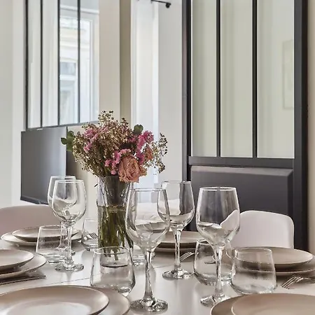 Center Of By Prestige Appartamento Parigi