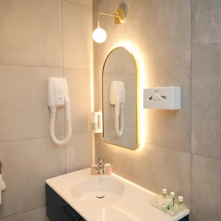 Princesse Caroline 3* Paris