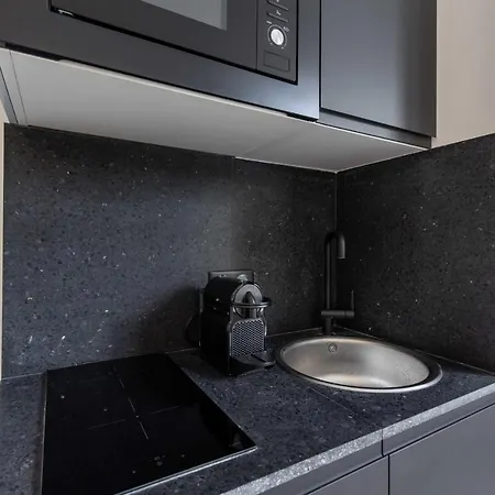 Cosy Studio - Parc Des Expositions Tour Eiffel 9 *