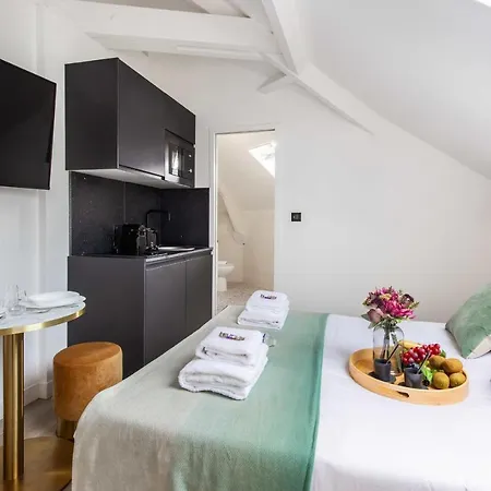 Apartment Cosy Studio - Parc Des Expositions Tour Eiffel 16 *