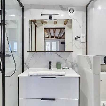 Center Of By Prestige Appartamento Parigi