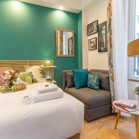 Apartment Lovely -center Of