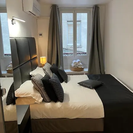 Aparthotel Notre Dame - Stylish *