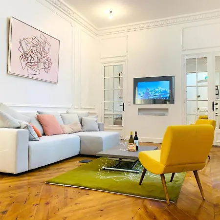 Appartement 2 Bedrooms - Centre - Champs Elysees