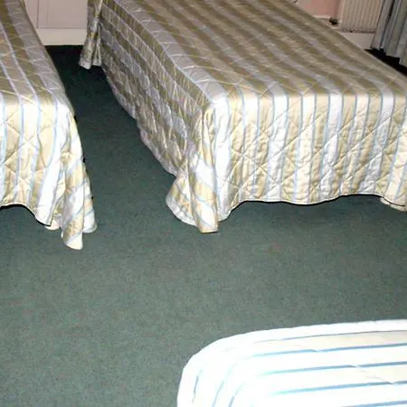 Eiffel Blomet Otel