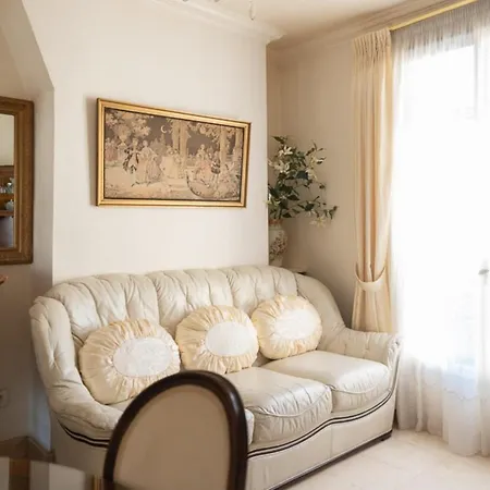 Apartment Elegant Apt For 2 Near The Montparnasse Tower Paris