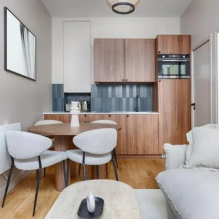 Mykeypers - Luxury Design Flat 4p - Republique Apartment *