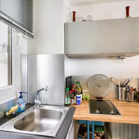 Adorable Studio In The Heart Of