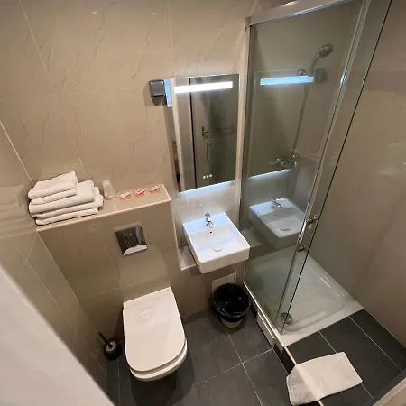 מלון Hipotel Printania Maraichers פריז