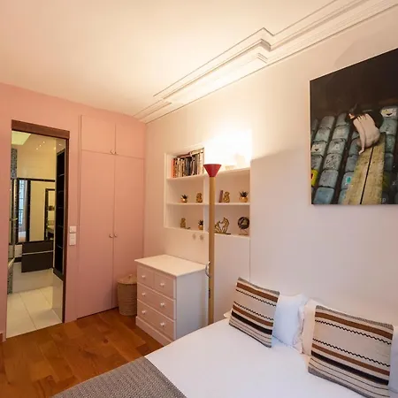 Apartment Artirama Paris