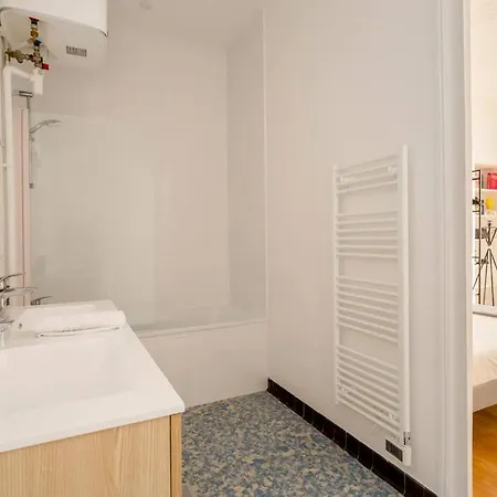 Sleepoo - Paradise 6 Apartment Paris