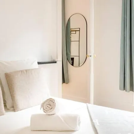 Sleepoo - Paradise 6 Apartment Paris
