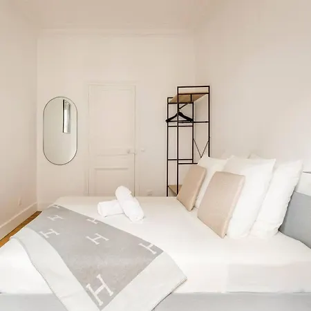 Sleepoo - Paradise 6 Apartment Paris