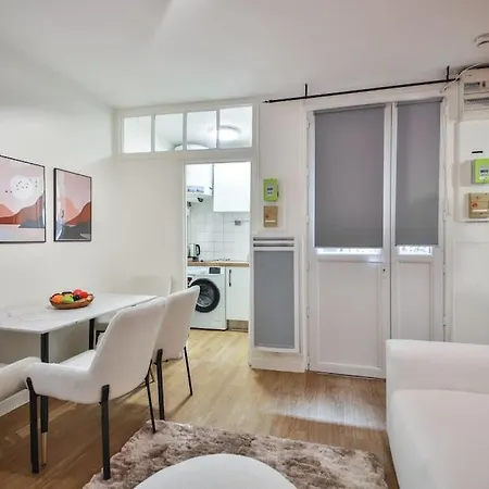 Apartment 0#appart 2pers#jardin Luxembourg#necker