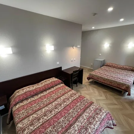 Hipotel Printania Maraichers מלון