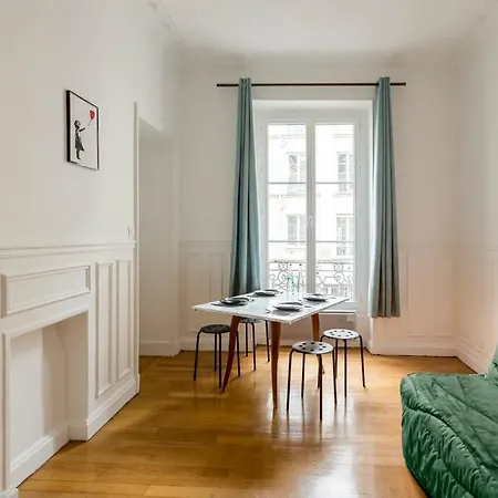 Sleepoo - Paradise 6 Apartment Paris