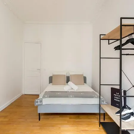 Sleepoo - Paradise 6 Apartment