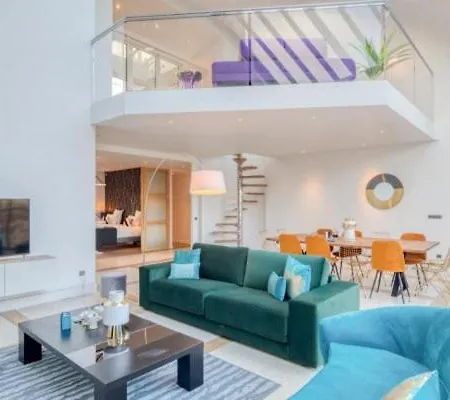 Very Chic In Champs Elysee Apartamento *