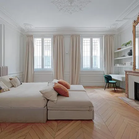 Studio Quartier Champs Elysees 1 * Paris