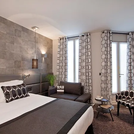 Etoile Saint Ferdinand By Happyculture Hotel 4*