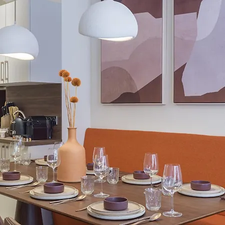 The Rosemary Eiffel Tower Appartement Parijs