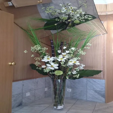 Hotel Montparnasse Saint Germain 3*