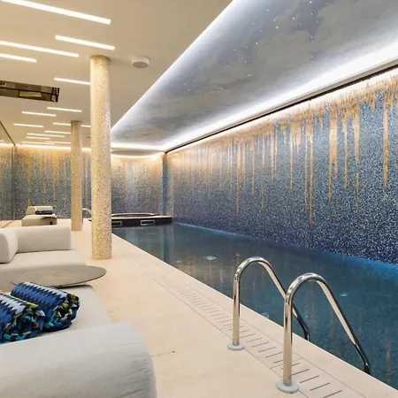 Very Chic In Champs Elysee Apartamento