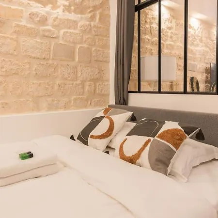 Apartment Design Architect Loft For 10 Guests Near Metro