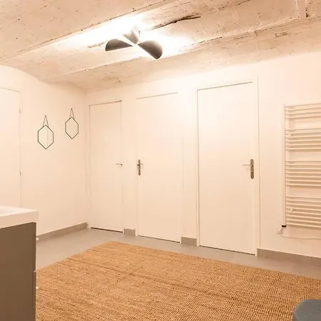 Design Architect Loft For 10 Guests Near Metro