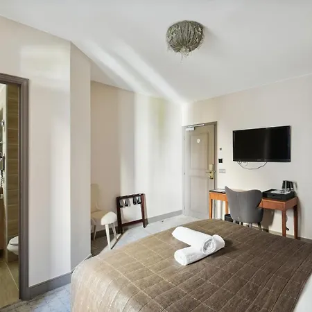 Hotel Le Singulier Paris