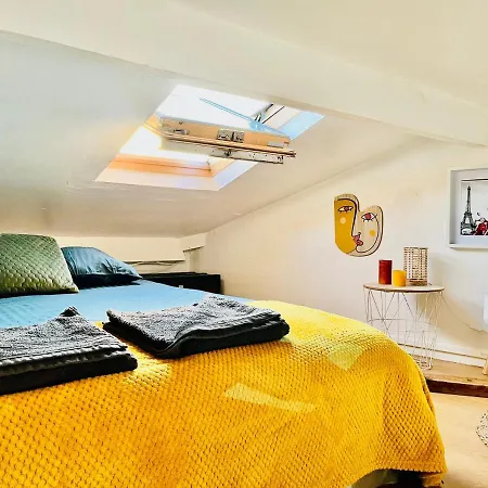 Habitación en casa particular Parc Buttes Chaumont - Studio Mezzanine