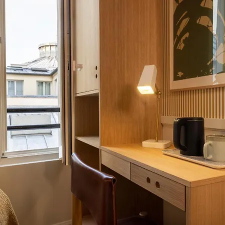 Beaumarchais 4*