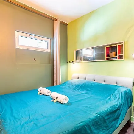 Apartment Guestready - Beautiful And Colourful Apt In The 19th Arrond Paris