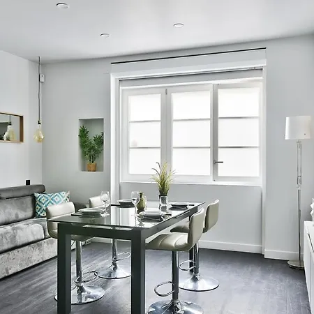 Guestready - Beautiful And Colourful Apt In The 19th Arrond Paris
