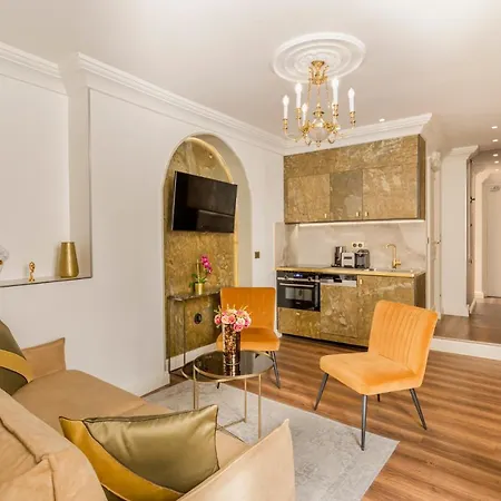 Merveil - Luxury - Louvre - Rousseau Apartment