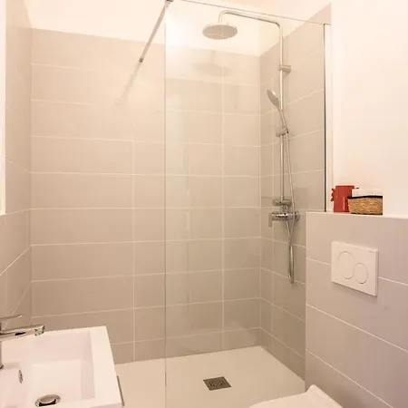 Design Architect Loft For 10 Guests Near Metro Paris