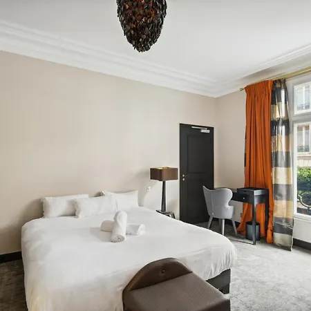 Hotel Le Singulier Paris
