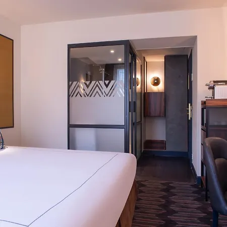 Mom'art Hotel Parigi