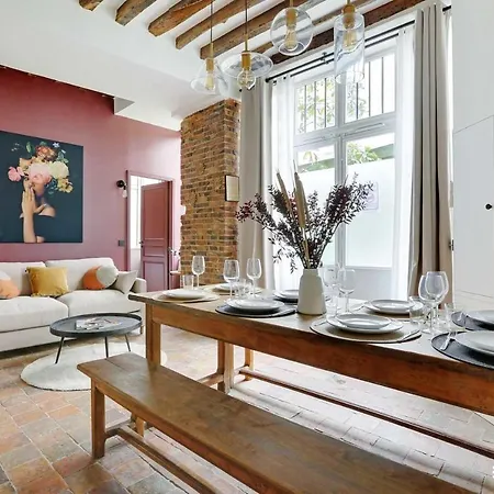One-of-a-kind Spacious In Le Marais Appartamento Parigi