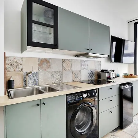 アパート Chic With Garden -2br-6p- Grenelle パリ