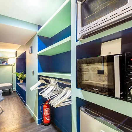 Guestready - Beautiful And Colourful Apt In The 19th Arrond Apartment Paris
