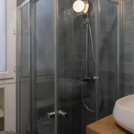 Apartment Charming Nest Near Montmartre