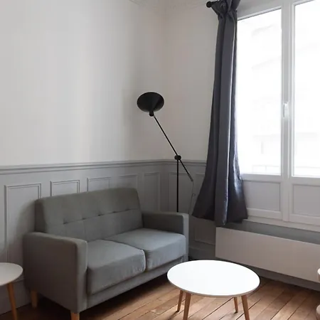 Charming Nest Near Montmartre *