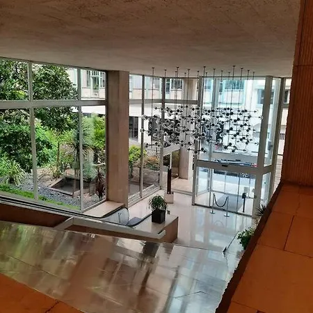 Appartement Studio 9m2 Tour Eiffel A Pied !