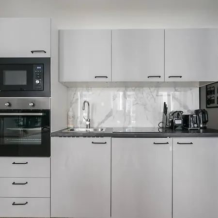 Grand Boulevard 12 : Cosy 1br- 4p Apartment Paris